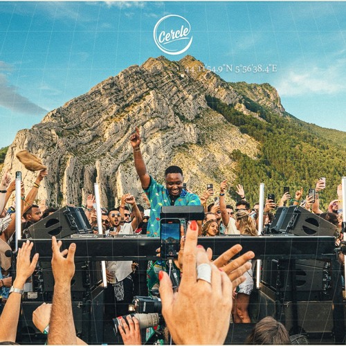 Shimza for Cercle at Citadelle de Sisteron, France