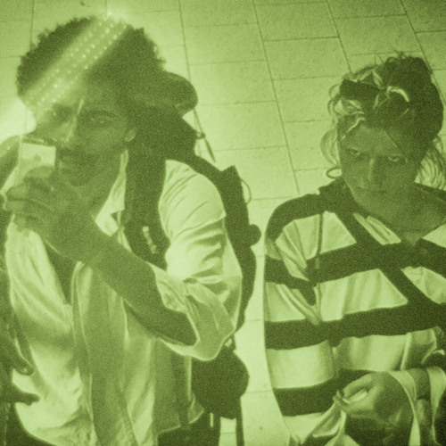 Stream quand je marche dans la rue ft paupiereslourdes by axelle