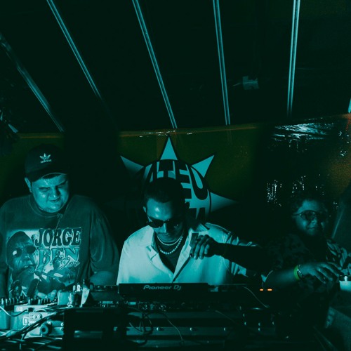 B3B BATEU (Wavezim, Babita e Lucas Bmr) dj set @ BATRITA