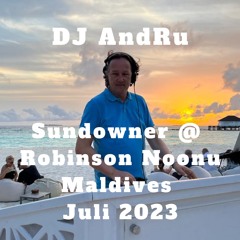 Sundowner @ Robinson Noonu Maldives