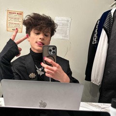 Fake Friend (Prod. Youngtaylor)