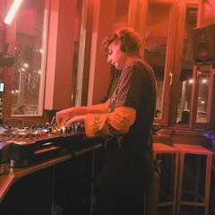 .-* Podcasts/mixes/radio *~.