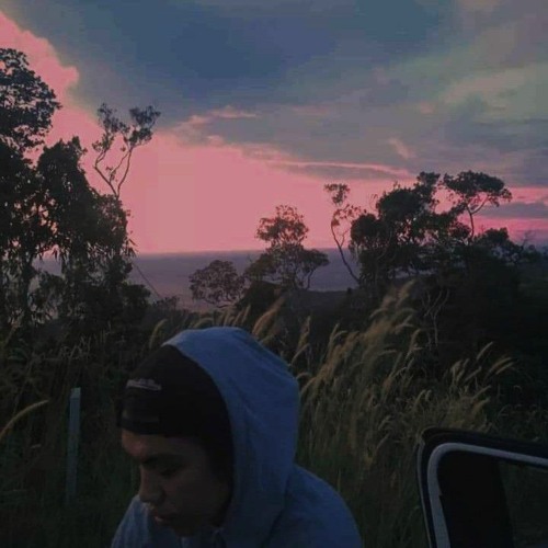 INTRO (RAW)