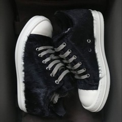 #twotoned (ft) Swagdiff