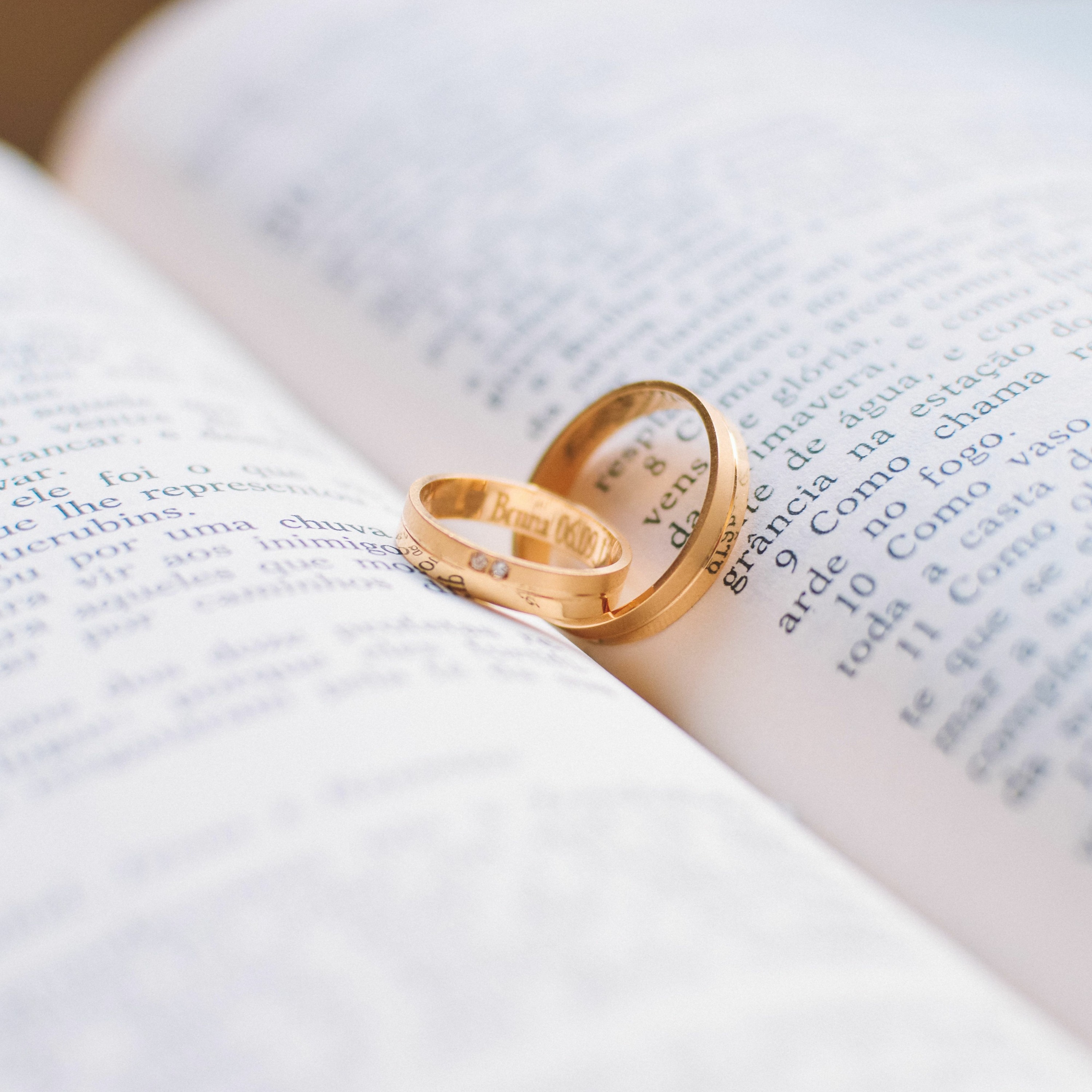 Prečo na manželstve záleží: Stiahnite si bezplatne knihu o 30 výhodách manželstva podľa vedcov