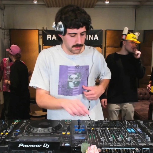Backyardmix | Radio Rudina