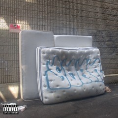 HALF SLEEP PROD. DYLBABY
