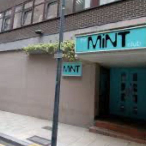 Back to Basics (DJ mix - House, Deep House and Jackin' House)