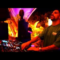 Hector Couto | Deep Tech House Tulum | Vagalume | By EPHIMERATulum