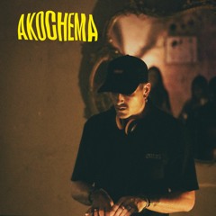 MAX ROMIEU LIVE AT LA PARROQUIA | AKOCHEMA