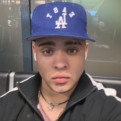 SHOUT TO MY NEW FRIEND NURSEHONEYLOVE MET HER AT LAX FROM LA 2 MOMMA