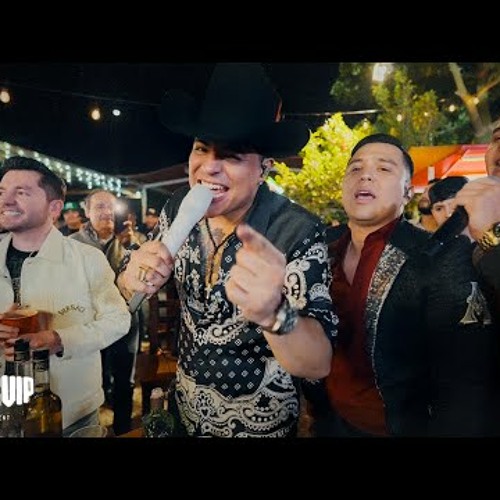 Grupo Firme - La Arrolladora Banda el Limón