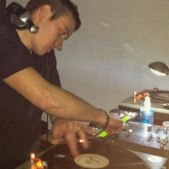 Set only Vinyl in the studio N°3 Le 12.10.2024