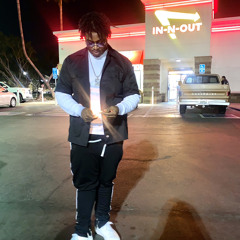 Packs Ft. Lul Luccy (@5ive2sowavy_)IG