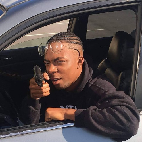 "hello world" this is the first song i ever recorded (feb 2021) this shit is so ass