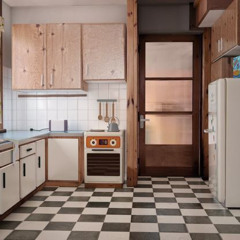 you hurting me but you dc lol