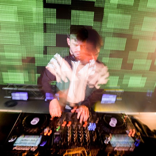 SEBA LEIVA X CIUDAD DE GATOS - Cabina abierta de DJS, VJS E ILUMINADORES - 13/8