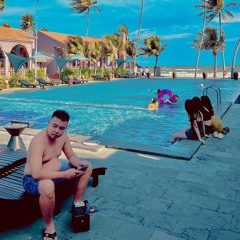 nst 2k25 ( MỘT ĐIẾU HOÀ BÌNH ) kèm 1 cái bình ( DJ DANGHIEU )