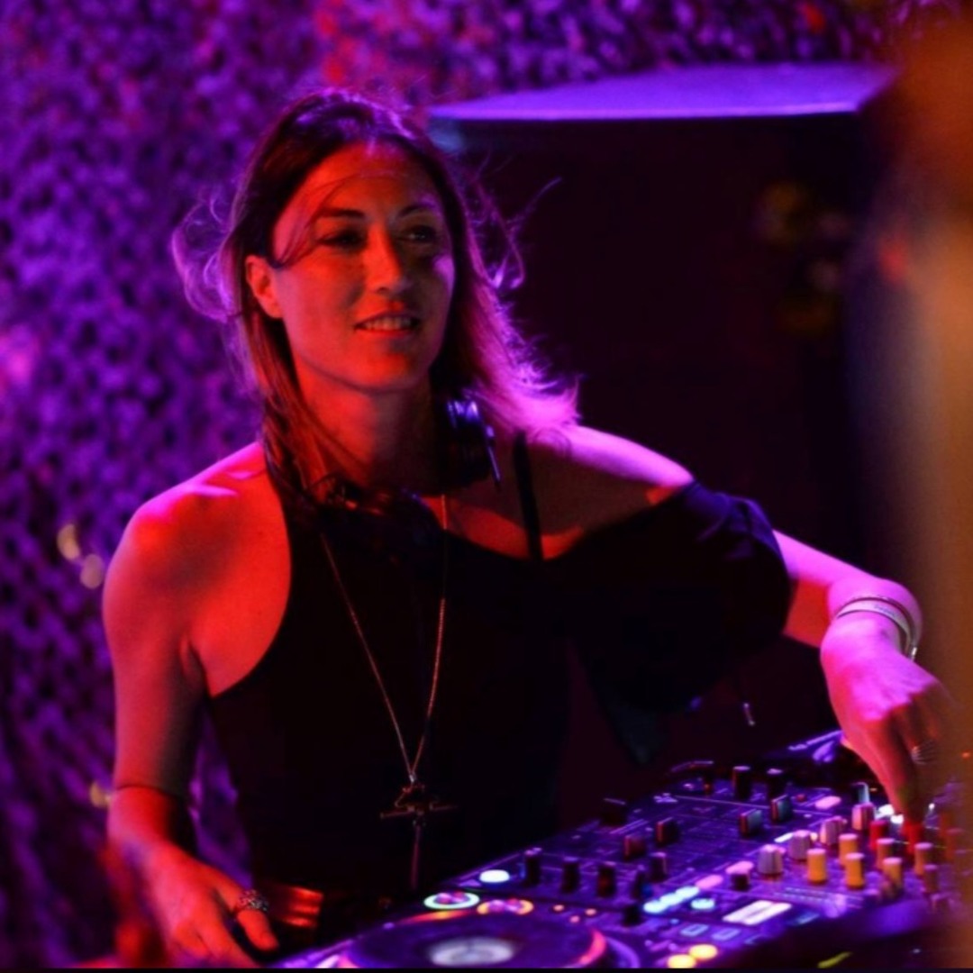 Stream Francesca Lombardo | Listen to DJ Mixes playlist