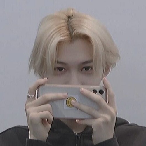 Stream 𝙢𝙚𝙡𝙭𝙤𝙭𝙤𝙪  Listen to STRAY KIDS Felix covers, solos and fts  playlist online for free on SoundCloud