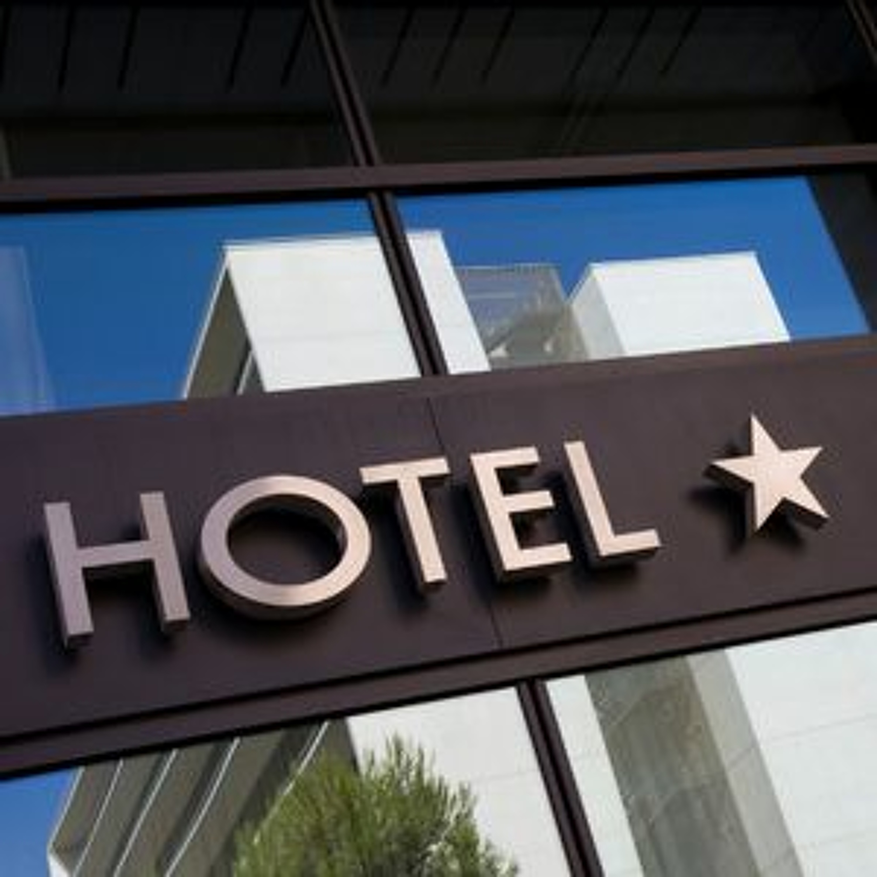 Hotel Discounts And Travel Deals Expert Nate Ritter episode artwork