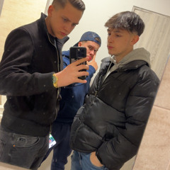 Mike ( vagytok ha úgy van ?)💎