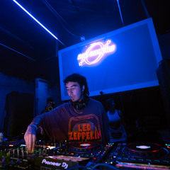 8.2.25 live at Neo Bounce
