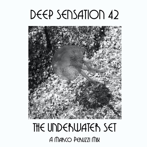 DEEP SENSATION 42 - The Underwater Set