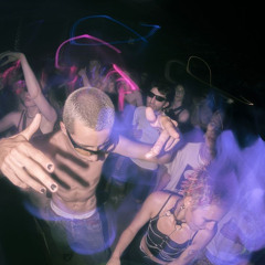 We Just Groove (Tech House)