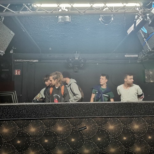 Jump Up (freebies & dubz)
