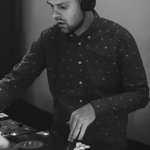 K Super w/ Coral - Subtle Radio - 18/04/2023