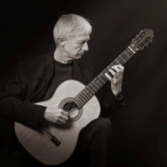 Eine Stunde Klassik! Leopold Henneberger präsentiert die Gitarre