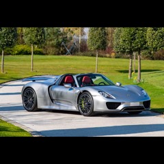 Freddie Gibbs x CHIC - Porsche Spyder Freestyle