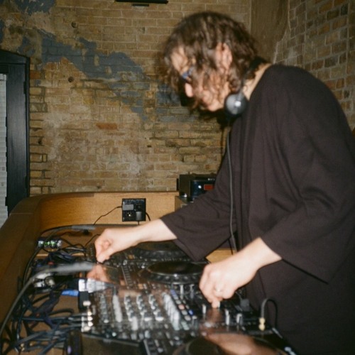 The Space Between Spaces 39 Ron Like Hell @ The Lot Radio 04 - 20 - 2023