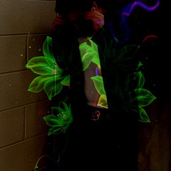 flora🕯️ (fuze+dopeboy)