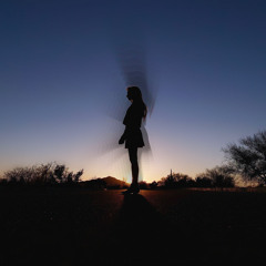 Daydream (feat. Julianne Hope)