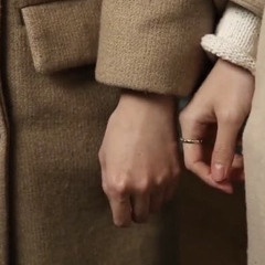 فرق بين اللي حكمني حكم...