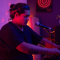 DVNIEL -en vivo- Sesiones de Escucha Vol.18 @kosmos_cafe