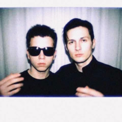 Дуроv Vерни Стену