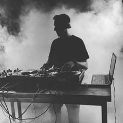 zonteeque- Ready (mix)