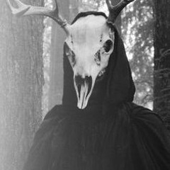 Mwgwd Esgyrn (Mask Made Out Of Bone)