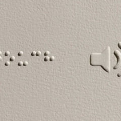 𖣂