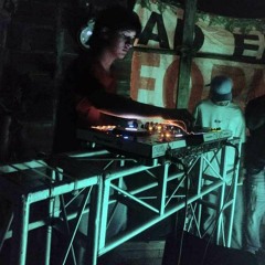 Que la música suene más duro que tus problemas💆🏻⚡️💭!  Zapata DJ 🧒🏻