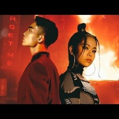 Em là Gái độc thân MONO & tlinh