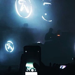 turin track (intro looped) [aphex twin]