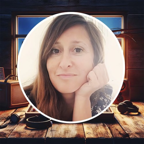 Voix Féminine Geraldine - Medium Haut - Dynamique, enjouée