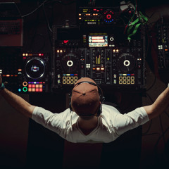 HUCH @ Café Muzik - In Da House (Mar 25)