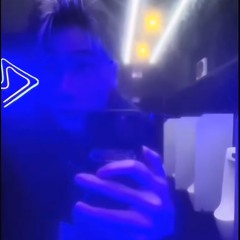 ớhh cái gì mà làlála théeeeee