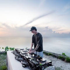 SUMMER MIX LIVE FROM BALI