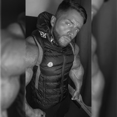 MC Que - Sexy Chicks